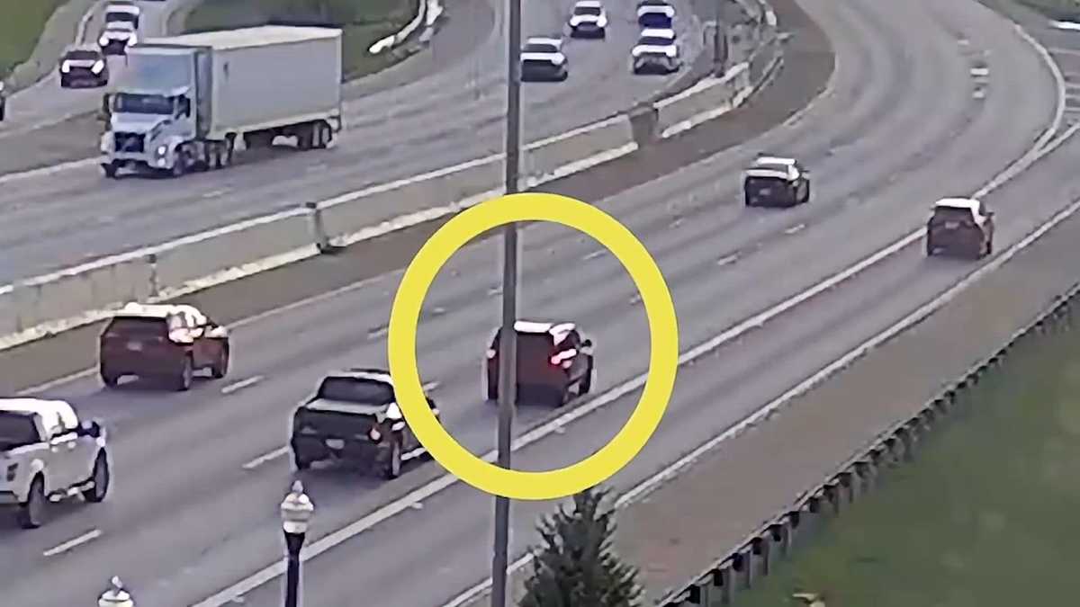 Video shows Ohio driver suddenly stopping in lane of busy interstate, causing crash