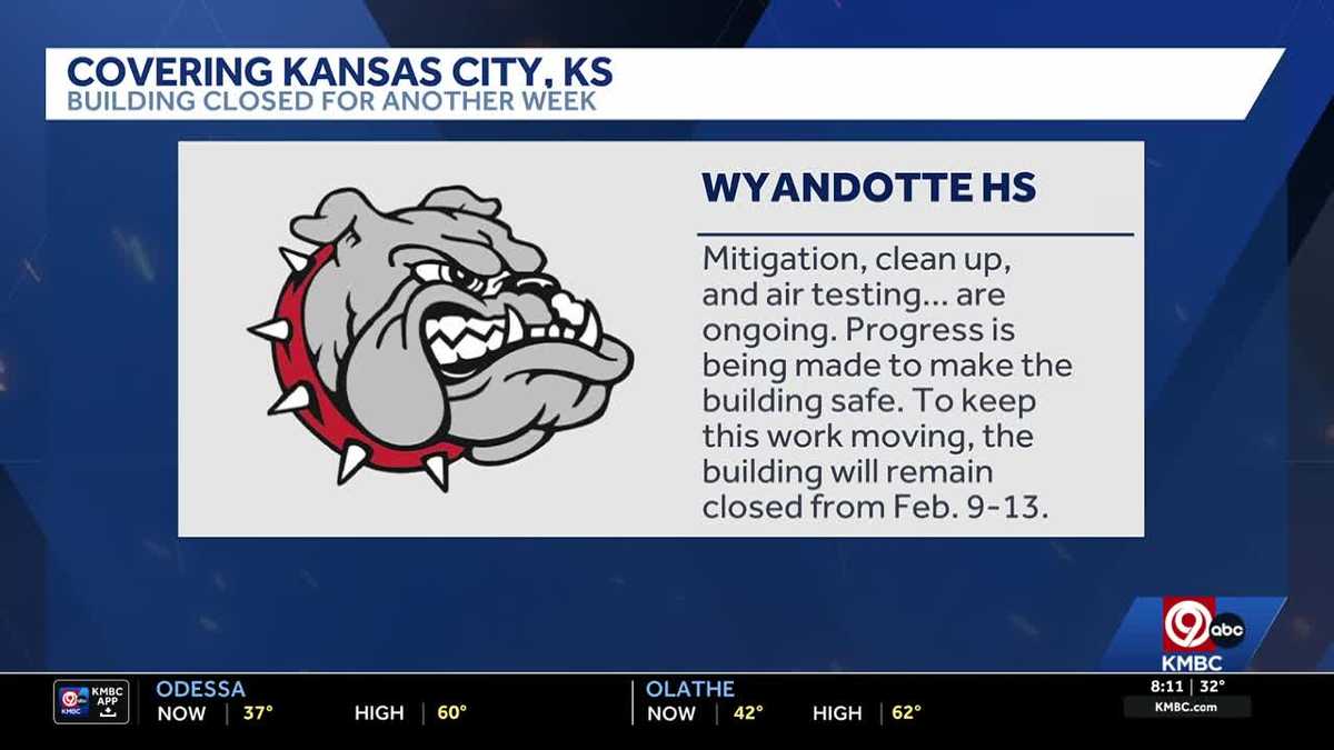 Wyandotte High School closed for another week after small fire