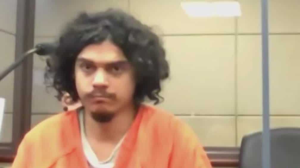 Milwaukee man accused of trying to meet up, have sex with 13-year-old girl