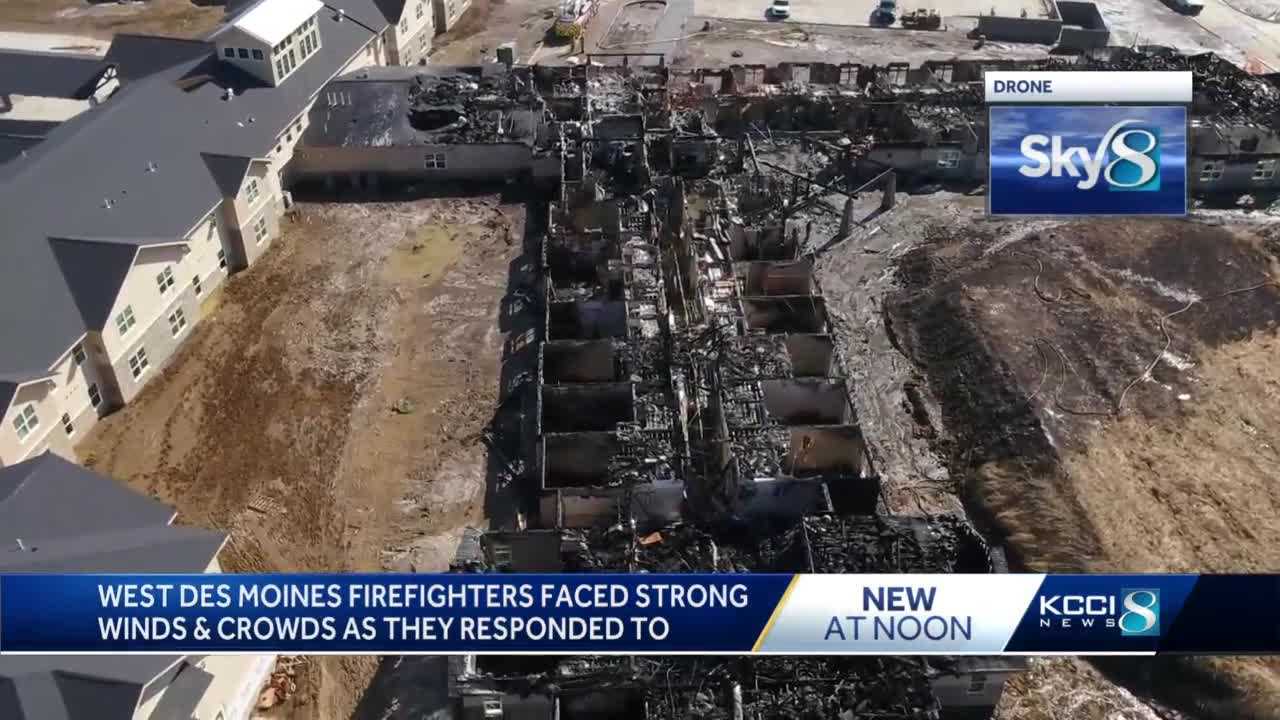 clarks jordan creek mall