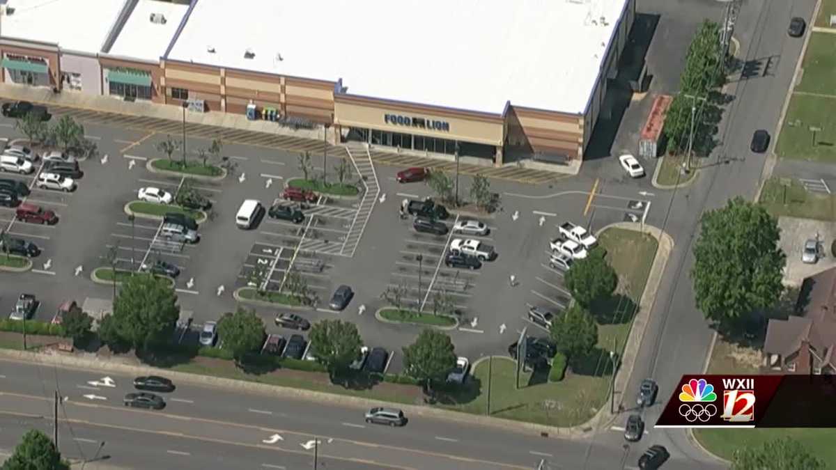 North Carolina: 1 dead after shooting at Food Lion, Goldsboro police say