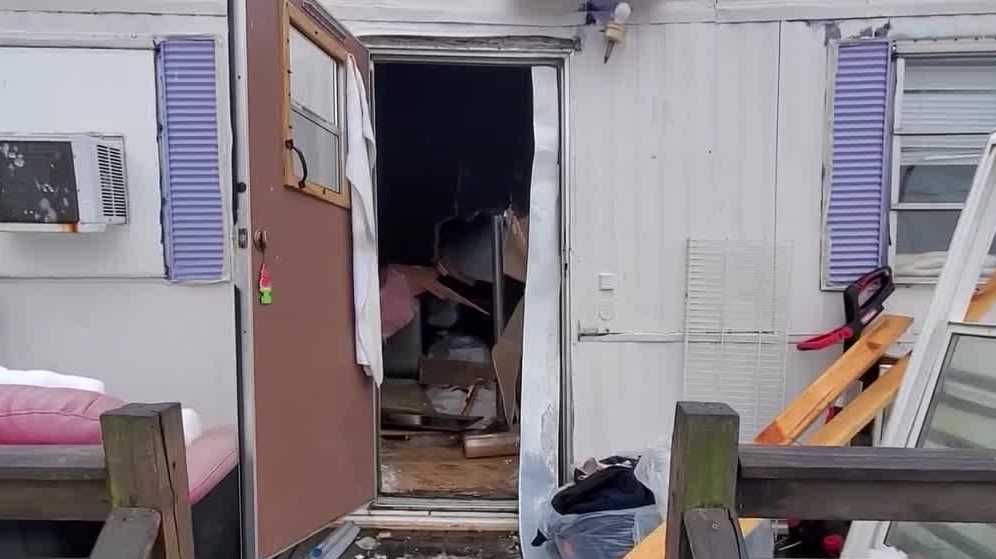 Shocking Footage: Milwaukee County Home Collapses During Devastating Flood - fg987iu