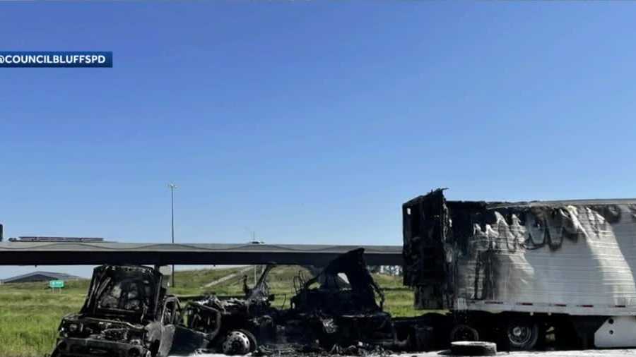 Interstate 80 eastbound closes into Council Bluffs due to vehicle fire
