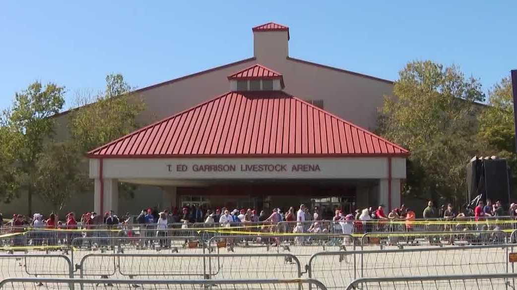 President Trump supporters share excitement ahead of Pendleton rally