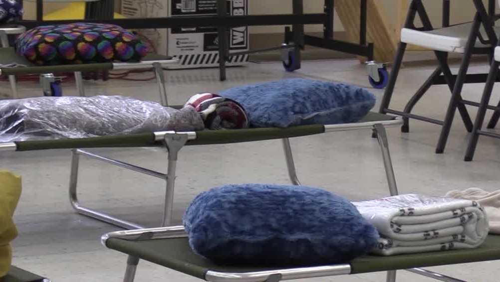 Warming shelters open in Central Florida ahead of cold front