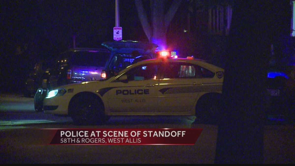 West Allis police in standoff at 58th, Rogers