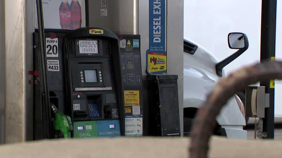Gas prices soar in Wisconsin amid ongoing conflict with Iran