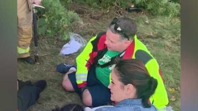 Good Samaritan comforted child after serious crash - Vimarsana News
