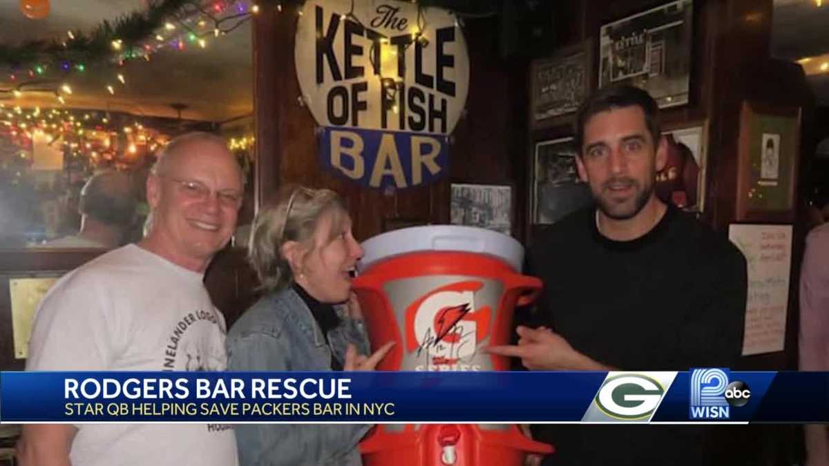 Green Bay Packers Bar In New York Gets Huge Help From Aaron Rodgers - The  Spun: What's Trending In The Sports World Today