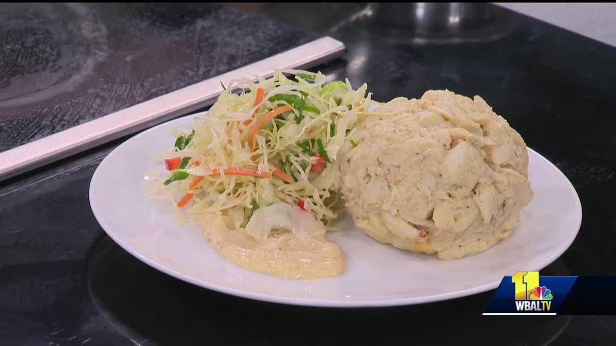 Gordon Ramsay Steak makes massive crab cake