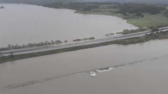 Highway 1 near Watsonville to remain closed for repairs - Vimarsana News