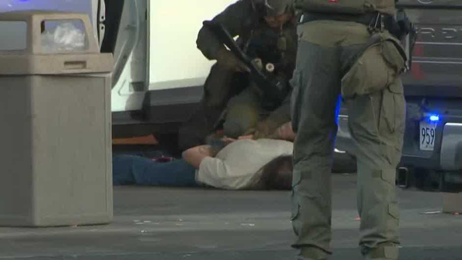 North Highlands standoff ends after man peacefully surrenders
