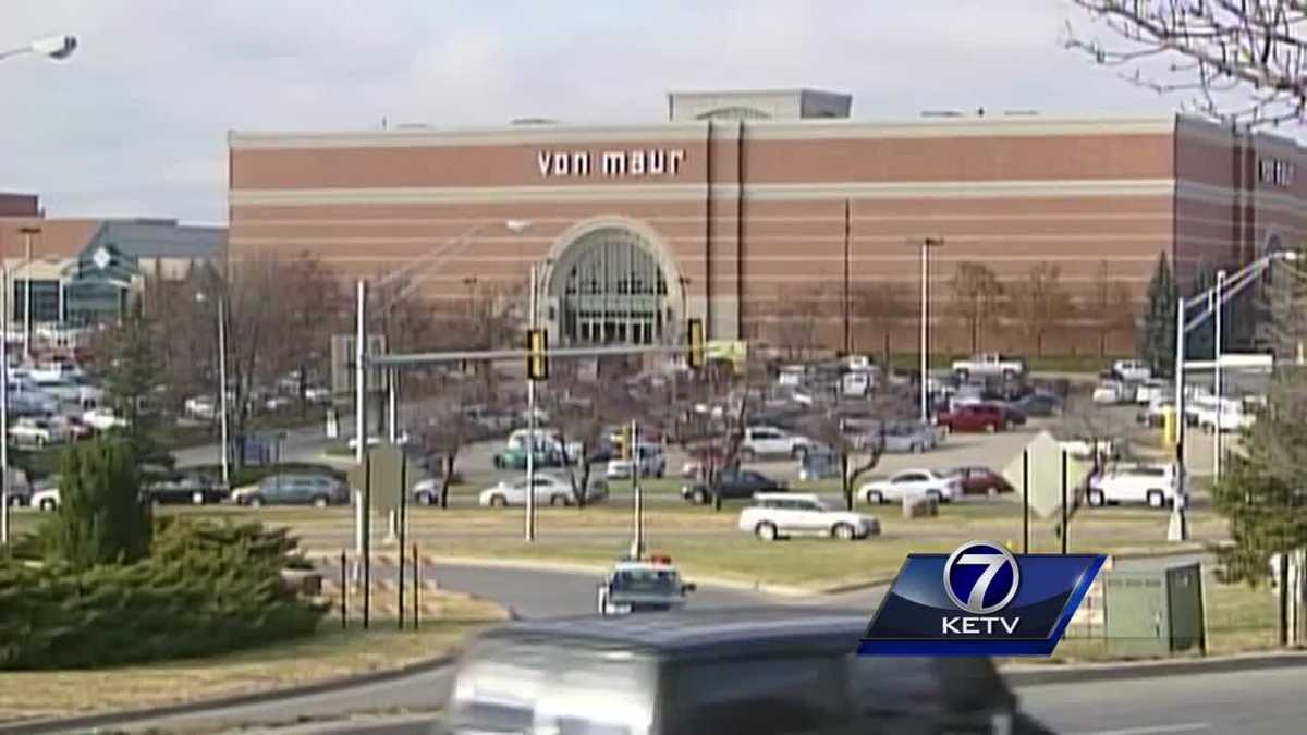 Von Maur shootings; 'I can't listen to Christmas music anymore