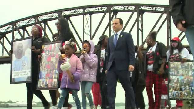 Walk held at Waterfront Park to remember victims of crime in Metro - Vimarsana News