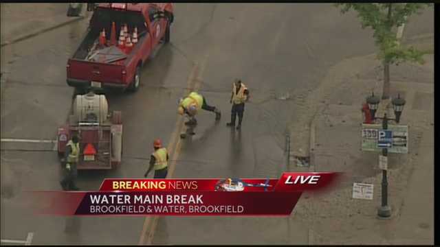 Portion Brookfield Rd. closed due to water line break