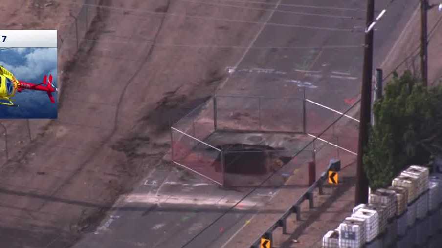 Sewer collapse causes sinkhole in Albuquerque