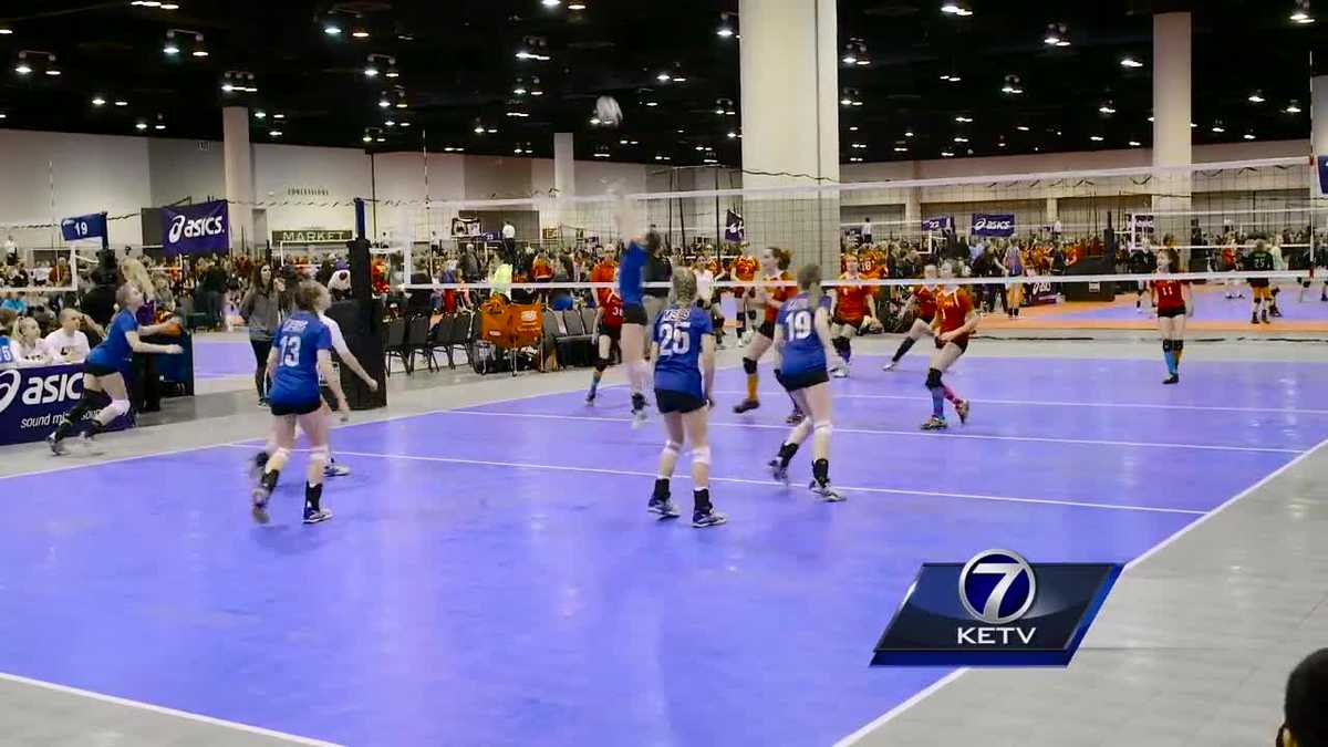 6,000 plus volleyball athletes come to Omaha