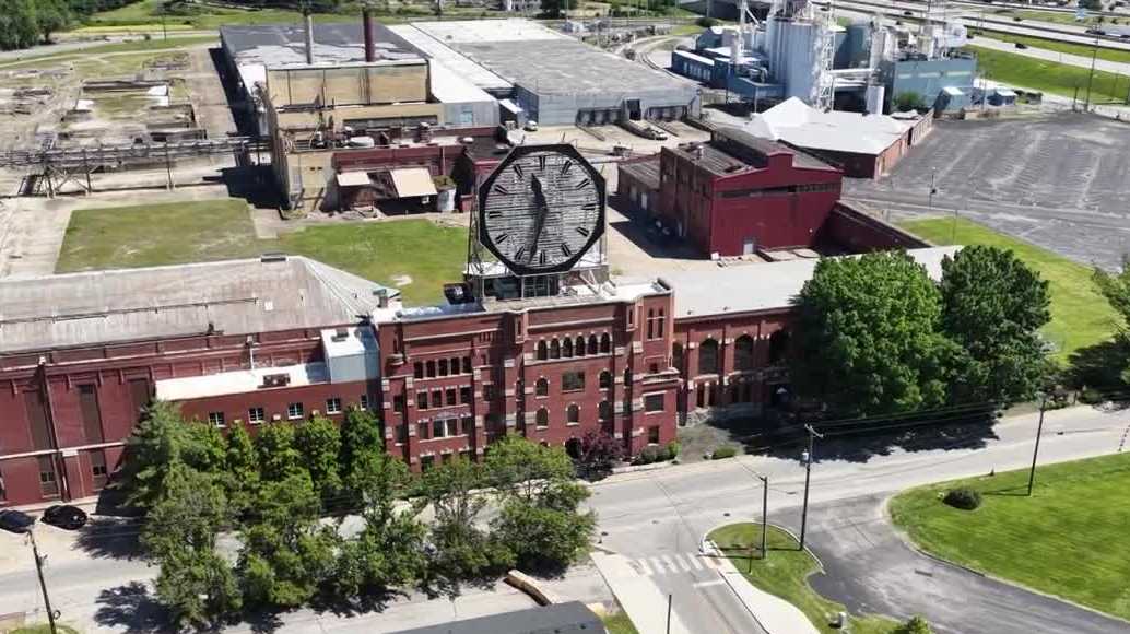 Hotel, sports complex, convention center among plans for Colgate clock site in Clarksville