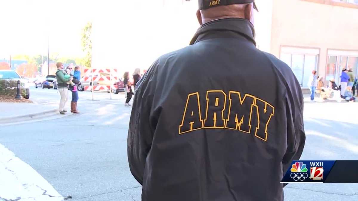 Hundreds say 'thank you' in annual WinstonSalem Veterans Parade