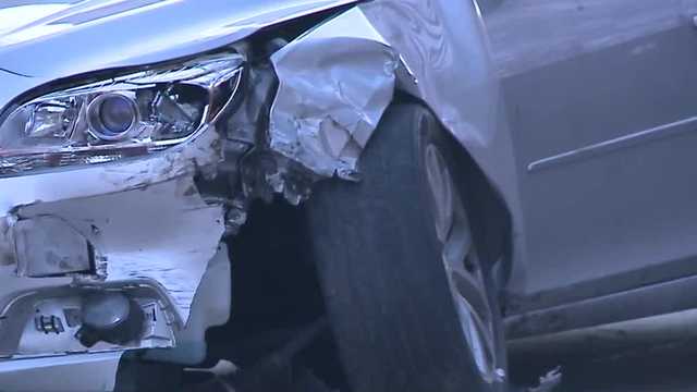 West Allis police officer struck by car - Vimarsana News