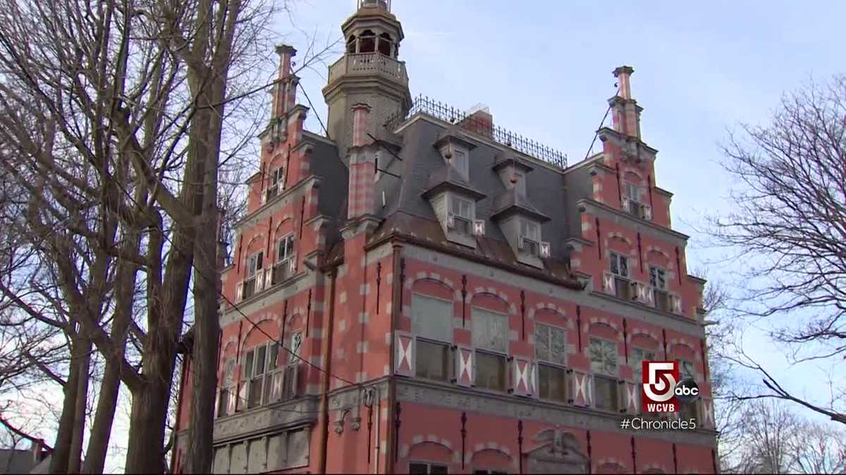 Brookline Architecture and Real Estate