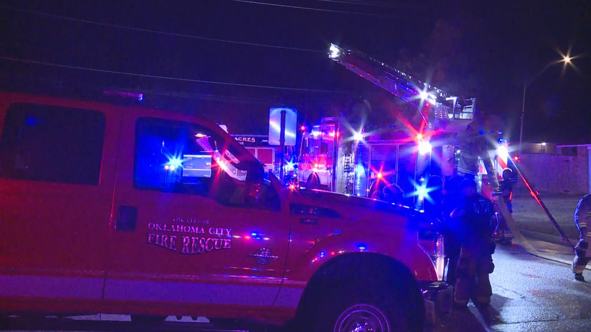 Oklahoma City crews battle fire at home on northwest side - KOCO