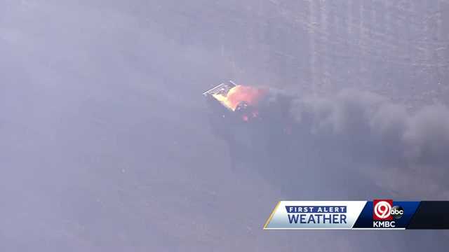 Fort Osage fire chief talks about dangerous Buckner grass fire that hurt 2 firefighters - Vimarsana News