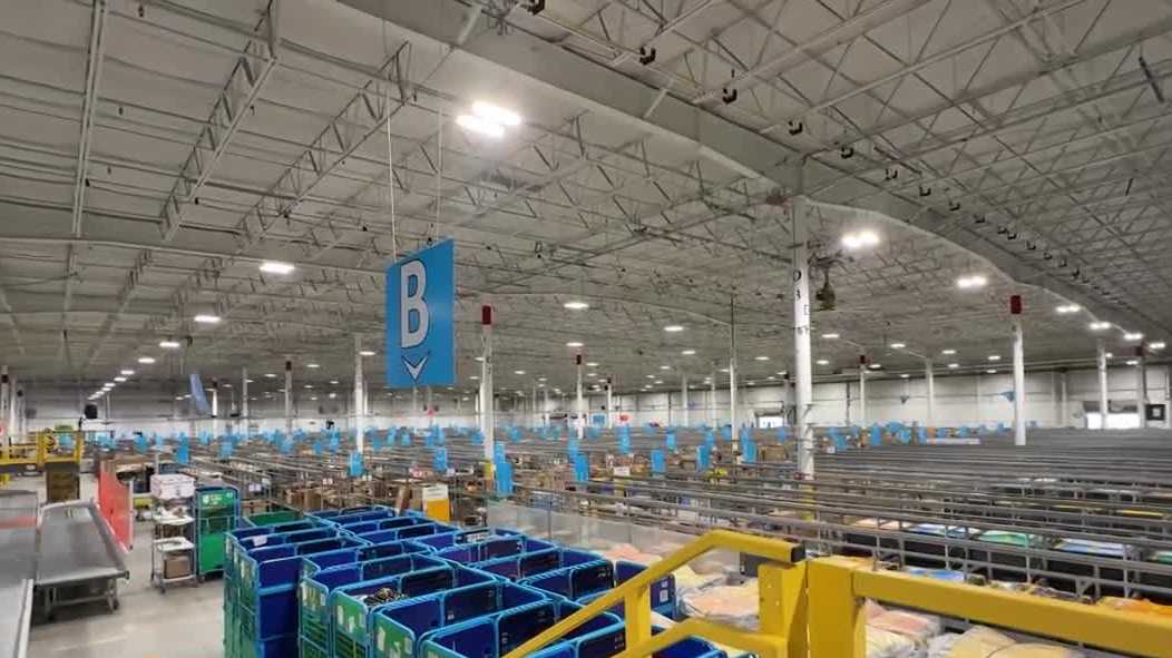 A look inside a NH-based Amazon facility two days before Christmas