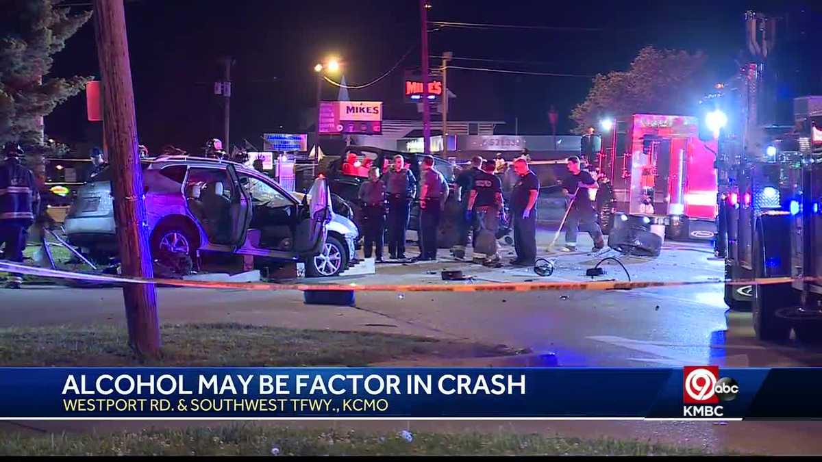 2 hurt in headon crash in Westport