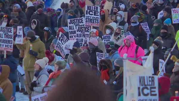 Democrats and some Republicans calling for investigation after fatal shooting in Minneapolis
