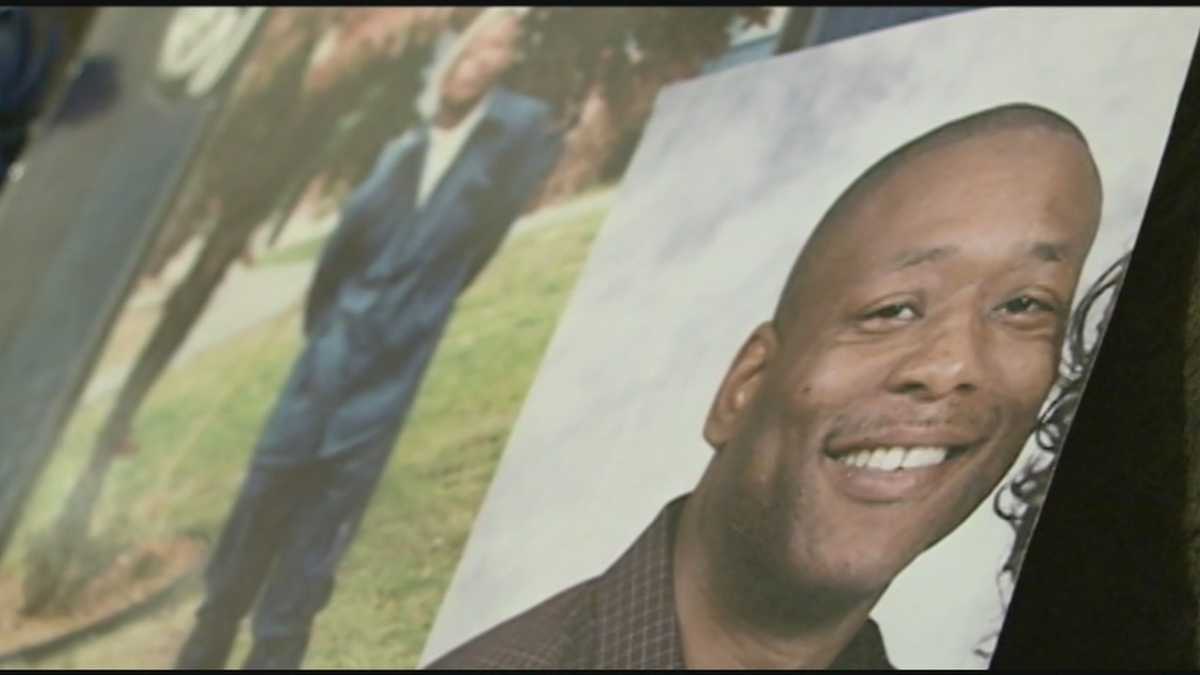 Mother pleads for answers on 9th anniversary of son's killing