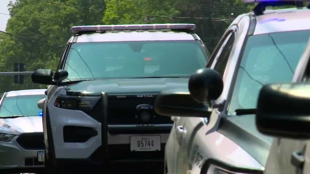 3-year-old injured after being hit by car in Des Moines