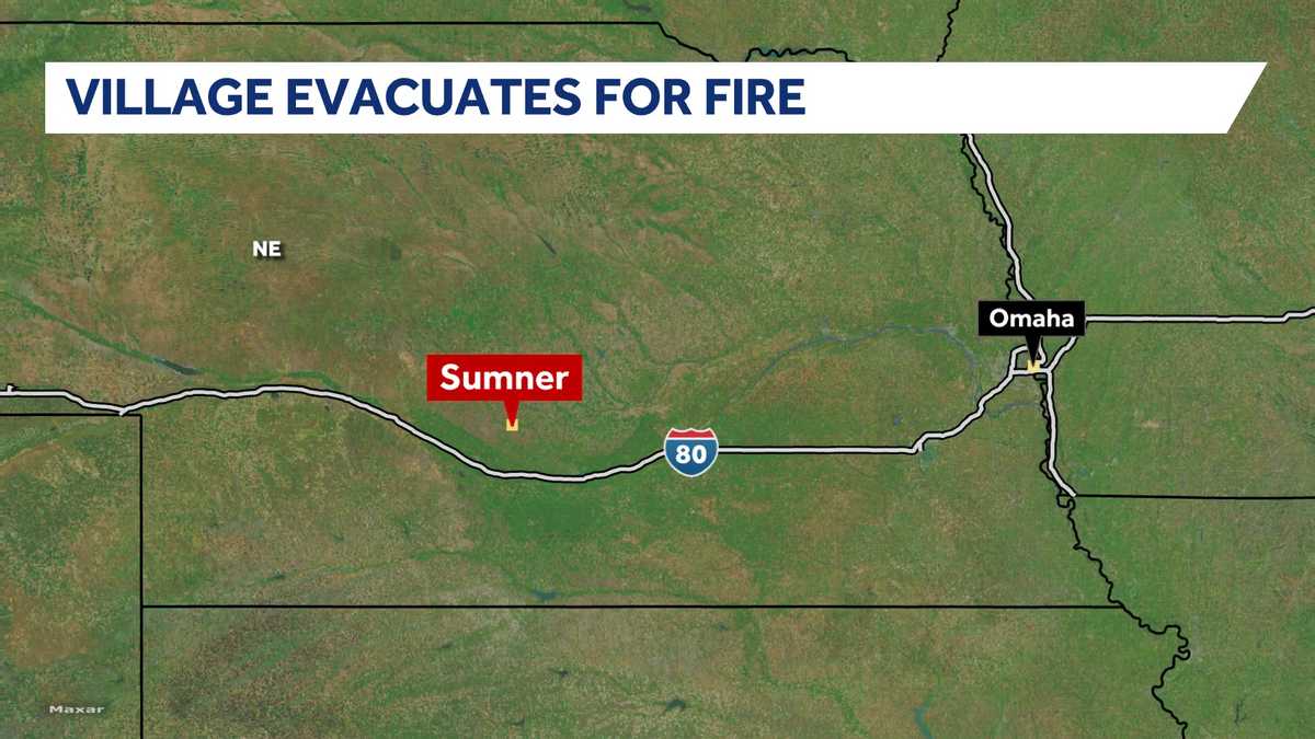 Officials urged residents of Nebraska village to evacuate after winds reignite fire