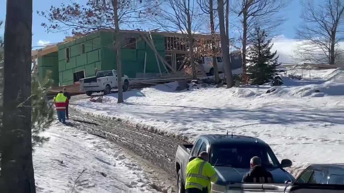 Video Scene of partial collapse in Bennington, New Hampshire