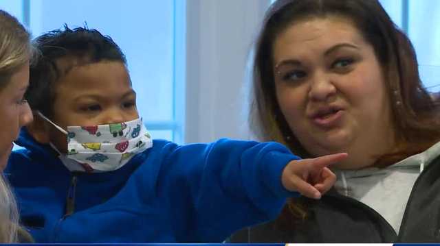 Central Iowa boy headed to Hawaii with Make-A-Wish - Vimarsana News