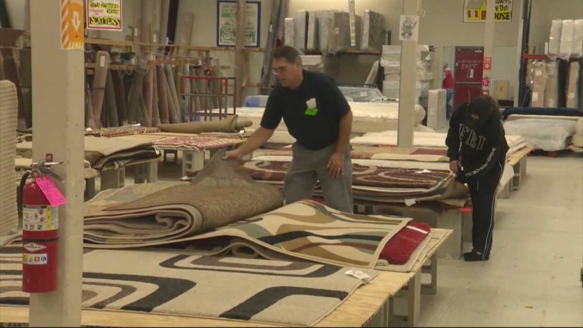 Building 19 set to close