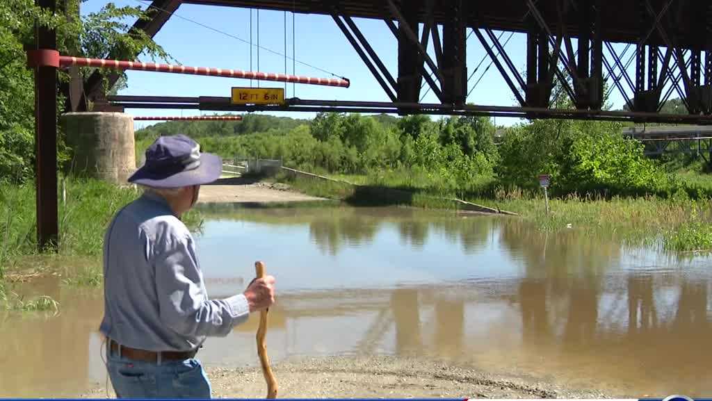 Iowa levee official worries Plattsmouth Toll Bridge worsens flooding ...