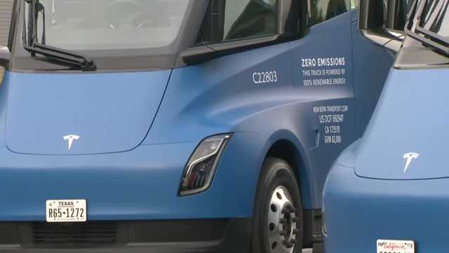 PepsiCo unveils fleet of all-electric Tesla semitrucks - Vimarsana News