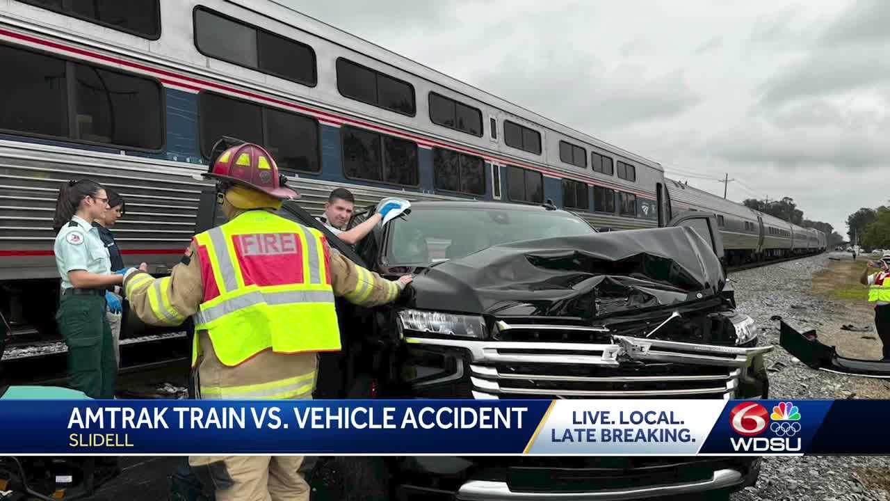 Slidell Police on scene of an Amtrak train and car accident - Vimarsana News