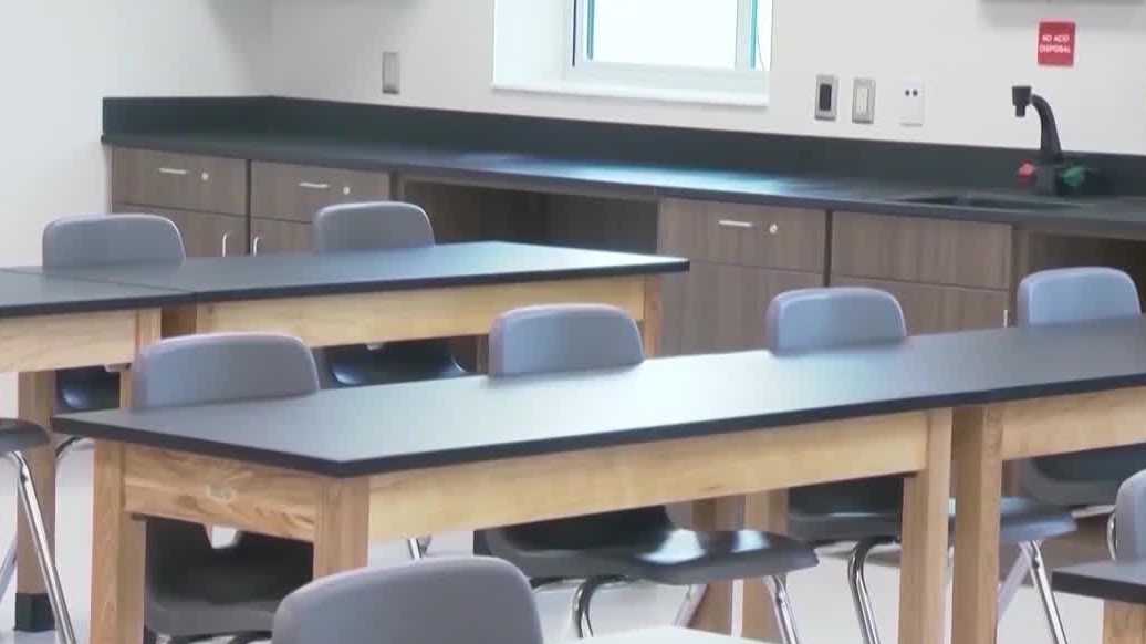 Many Central Florida public schools anticipate fewer students this year