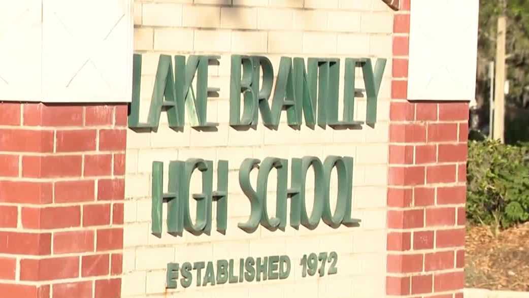 Court docs: Florida teen accused in murder plot said they wanted 'blood bond' with Sandy Hook shooter