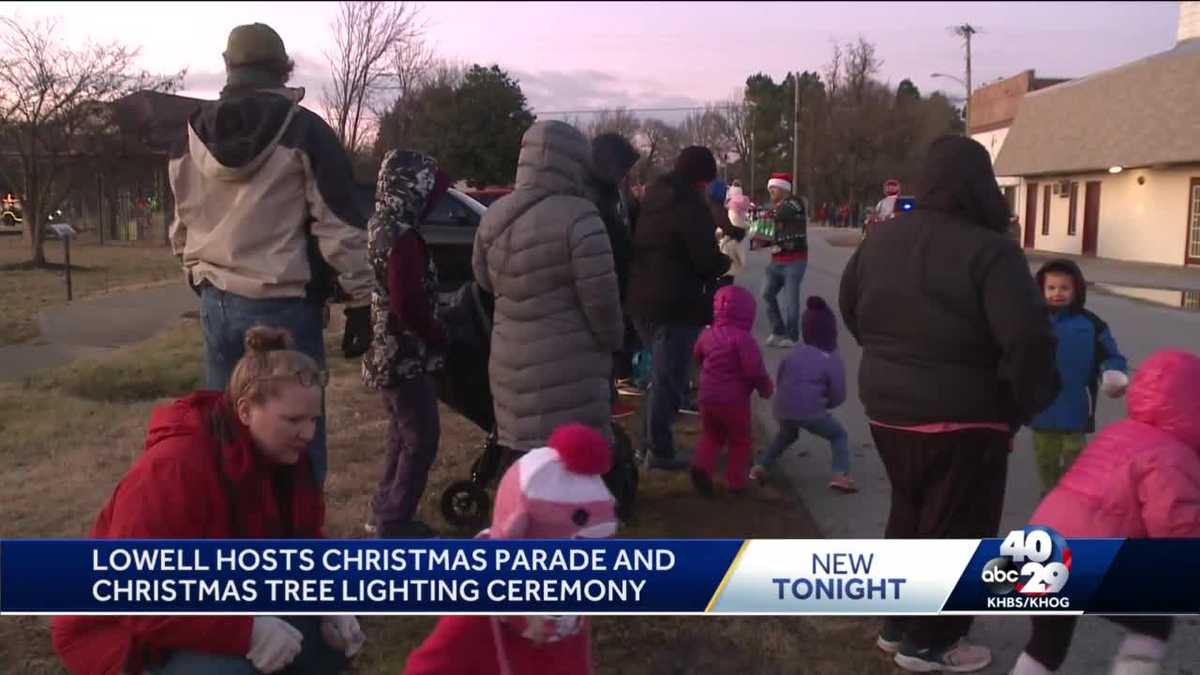 Lowell hosts Christmas parade and Christmas tree lighting ceremony