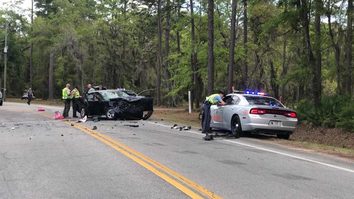 Georgia state trooper, others sent to hospital after Liberty County crash