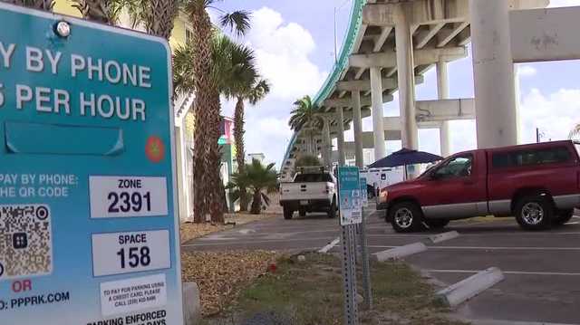 Parking confusion on Fort Myers Beach leads to fines and booted cars over Memorial Day weekend