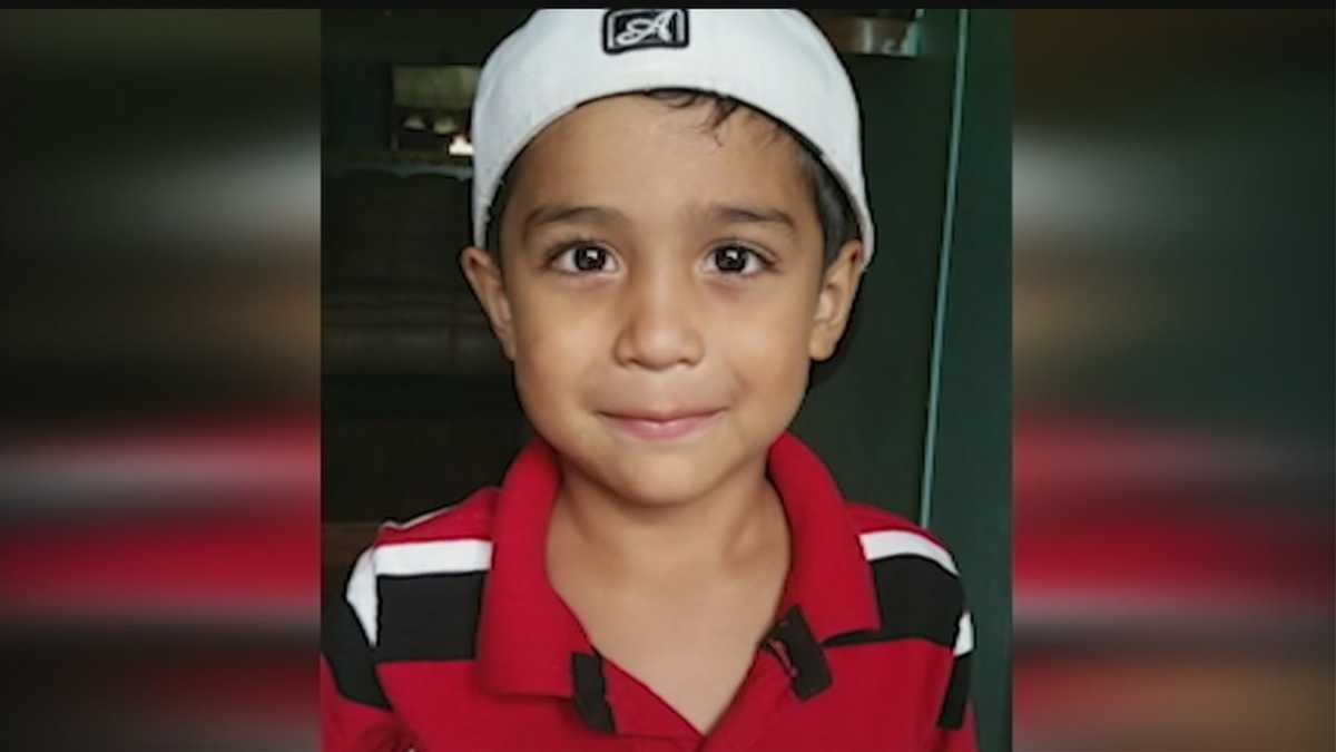Child dies after being struck by car near 27th & Marcy streets