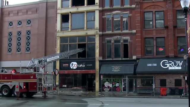 Downtown Louisville building damaged by fire has demolition delayed - Vimarsana News