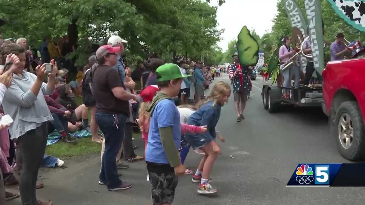 Warren's fourth of July parade picks up right where it left off