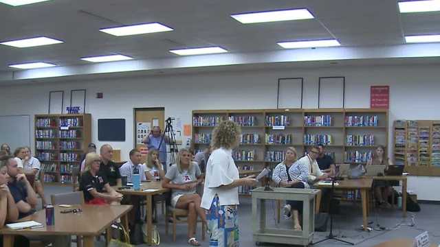 Arrowhead Union school district debating banning 'pronouns' - Vimarsana News