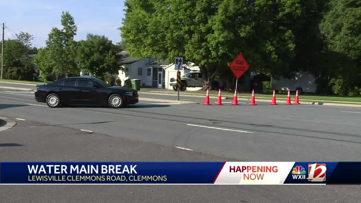 Water main break causes emergency road closure