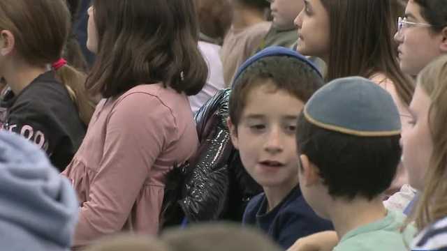 'A lot of need for miracles in Israel': Lubavich of Wisconsin holds children's prayer rally - Vimarsana News